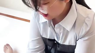 【69堂免费视频】承接山东大哥专属定制_寄来的阳具前后攻穴_狂艹脱变淫奴_口爆吞精呛喉